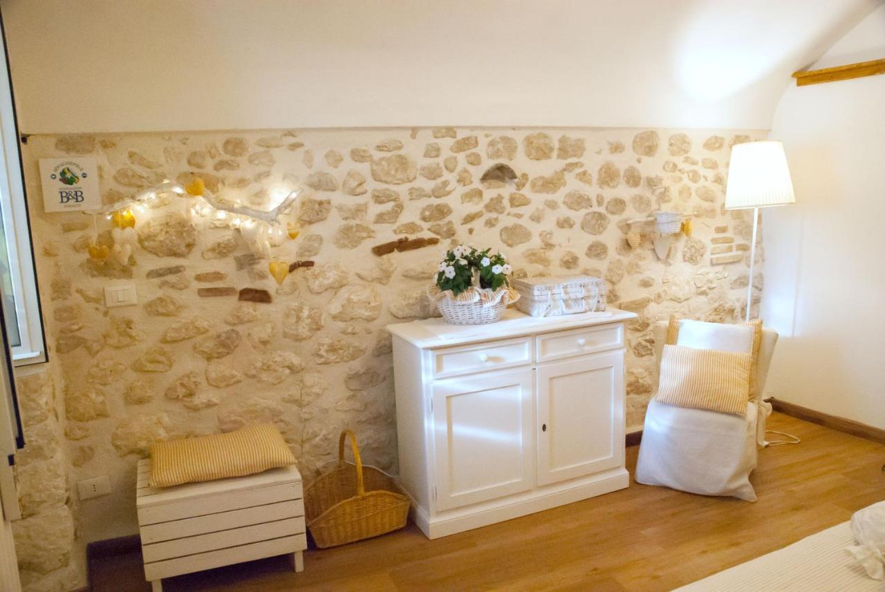 B&B Il Giullare Сульмона Экстерьер фото