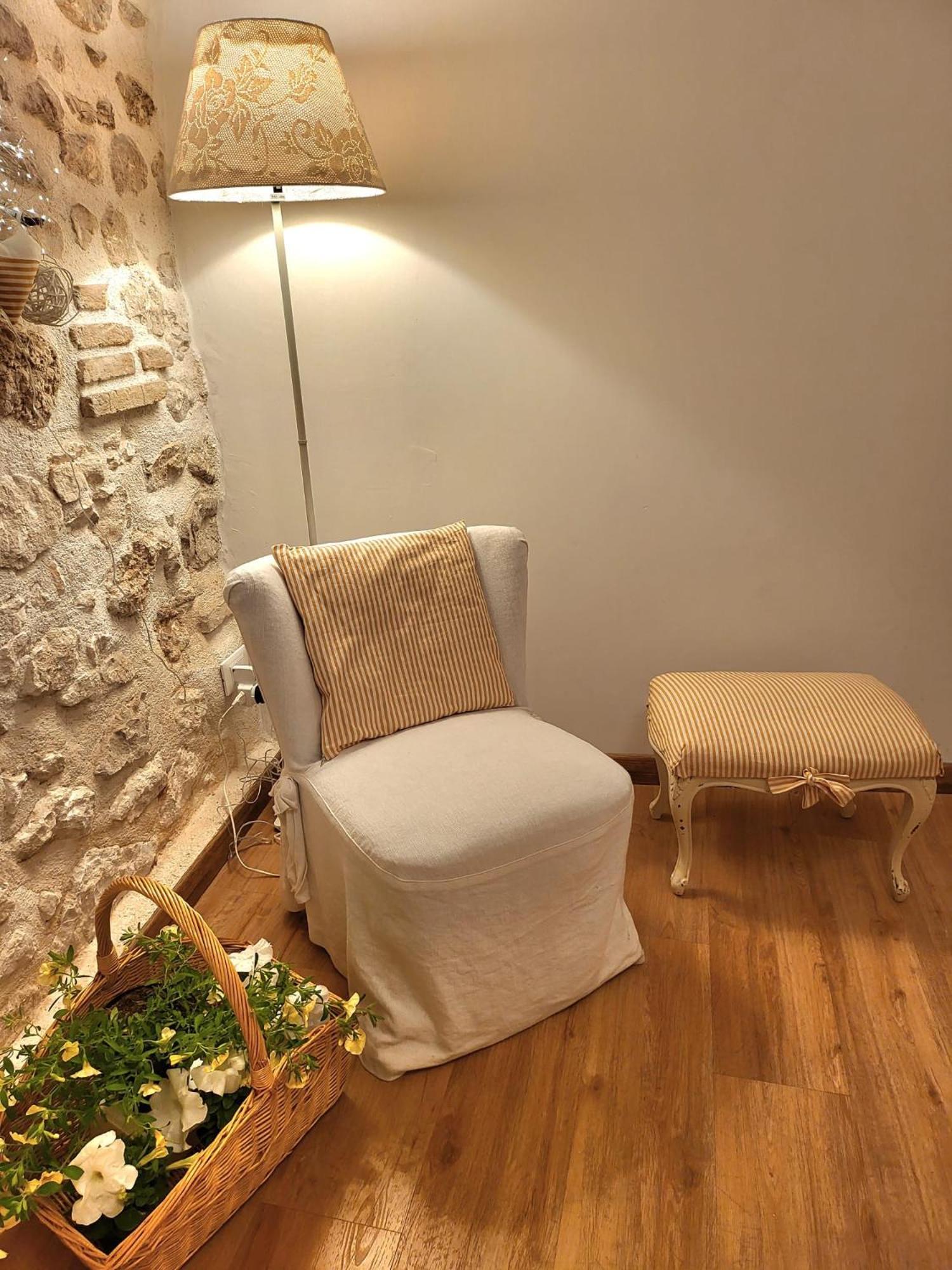 B&B Il Giullare Сульмона Экстерьер фото