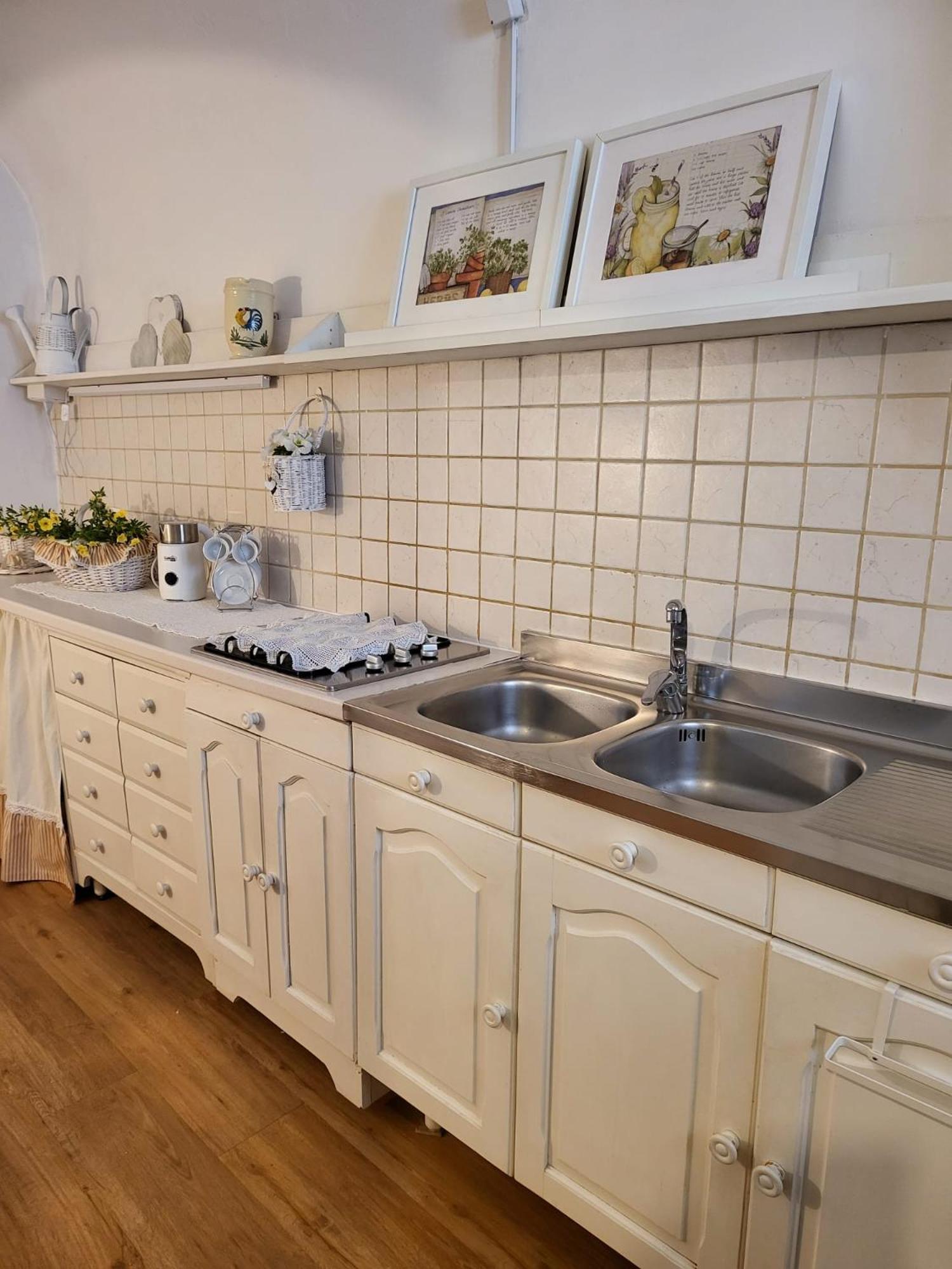 B&B Il Giullare Сульмона Экстерьер фото